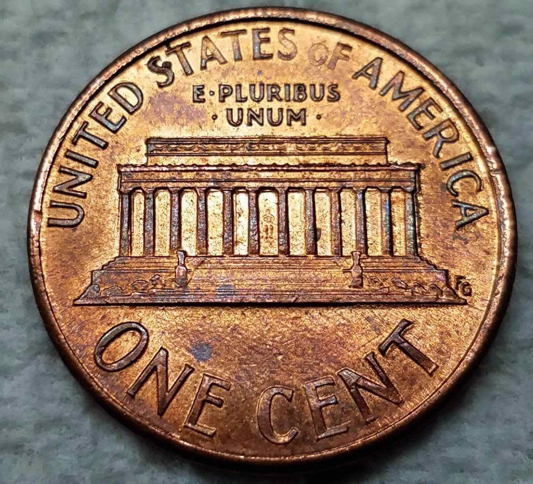 1992-D-Lincoln-Lamination-Or-Crack?